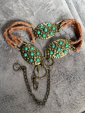 Vintage Chico’s chain and leather belt with 3 large gold tone concho/green. 42”S